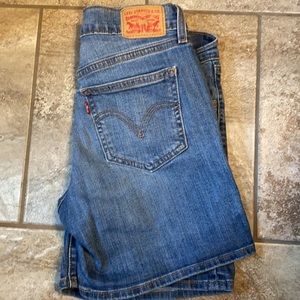 Levis shorts